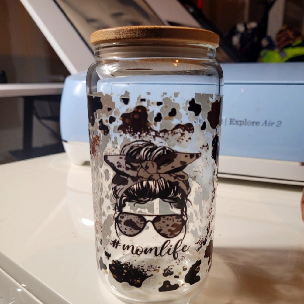 Glass cup